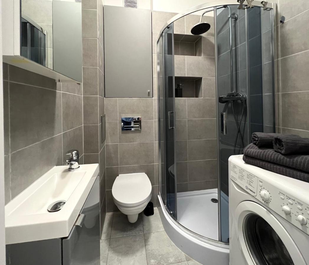 Apartmán K22 Andersa 12 M Ratusz Arsenal Varšava Exteriér fotografie