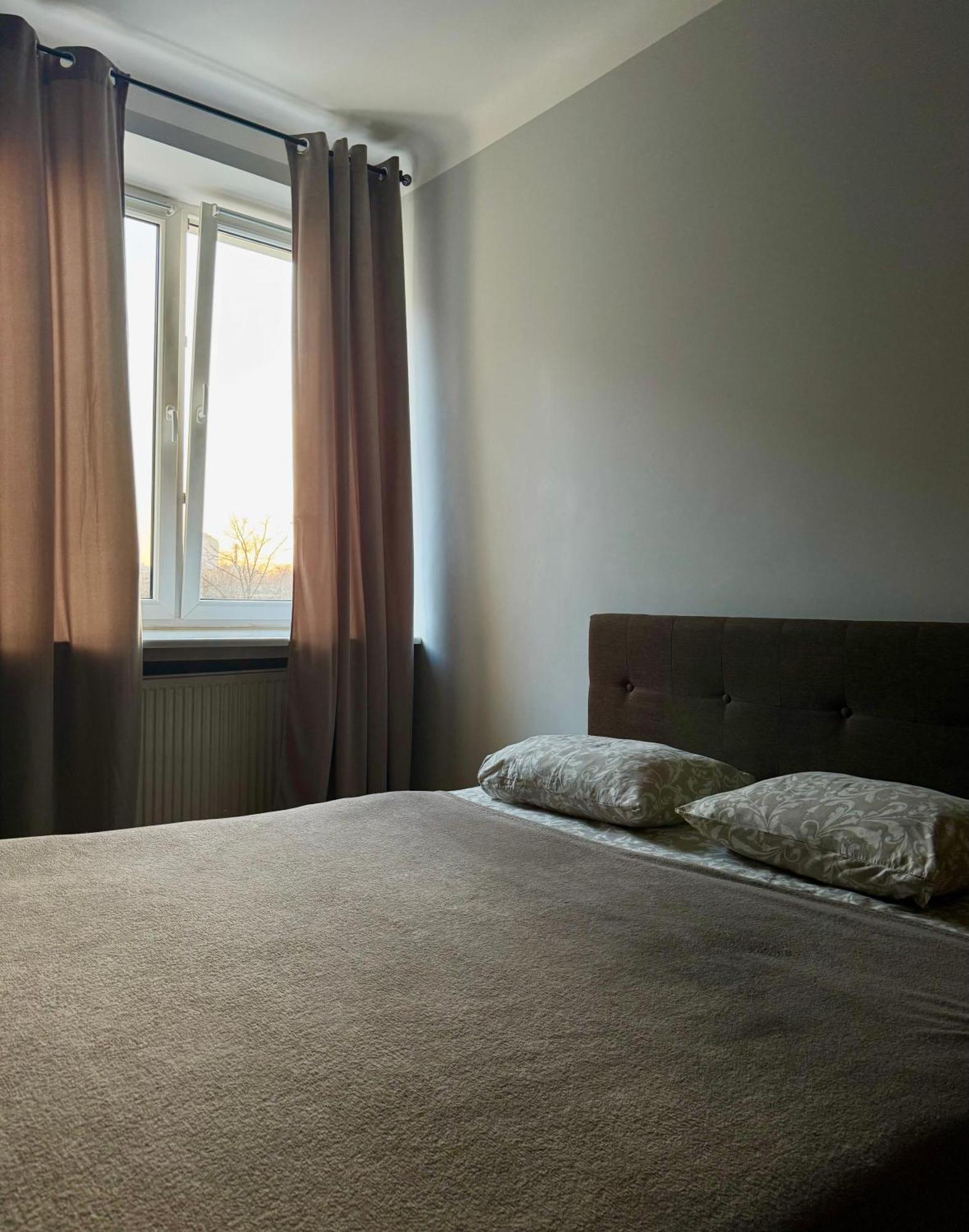 Apartmán K22 Andersa 12 M Ratusz Arsenal Varšava Exteriér fotografie